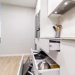 Ybh El Castro Con Parking Gratis アパート